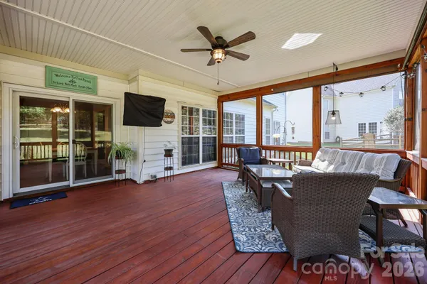 a view of a yard with furniture