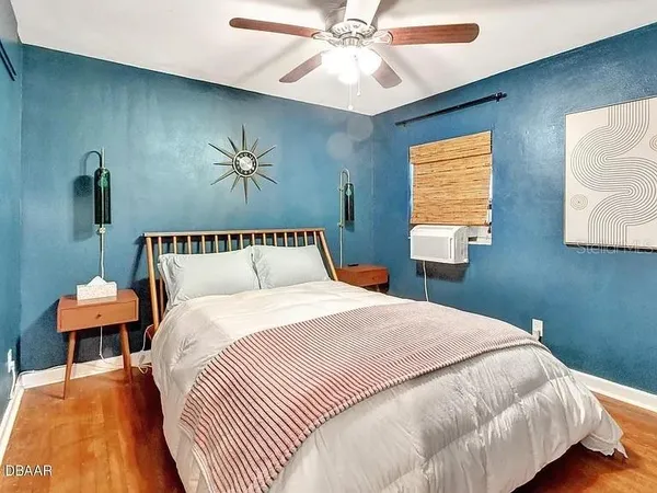 $1,250 | 311 North Blue Lake Terrace, DeLand, FL 32724