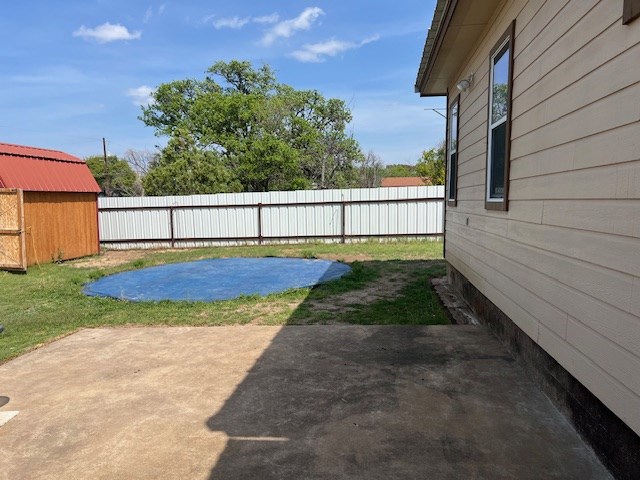 406 West 8th Street Brady, TX 76825 - Photo 28 of 33 a view of a backyard