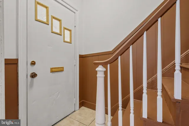 a view of empty room