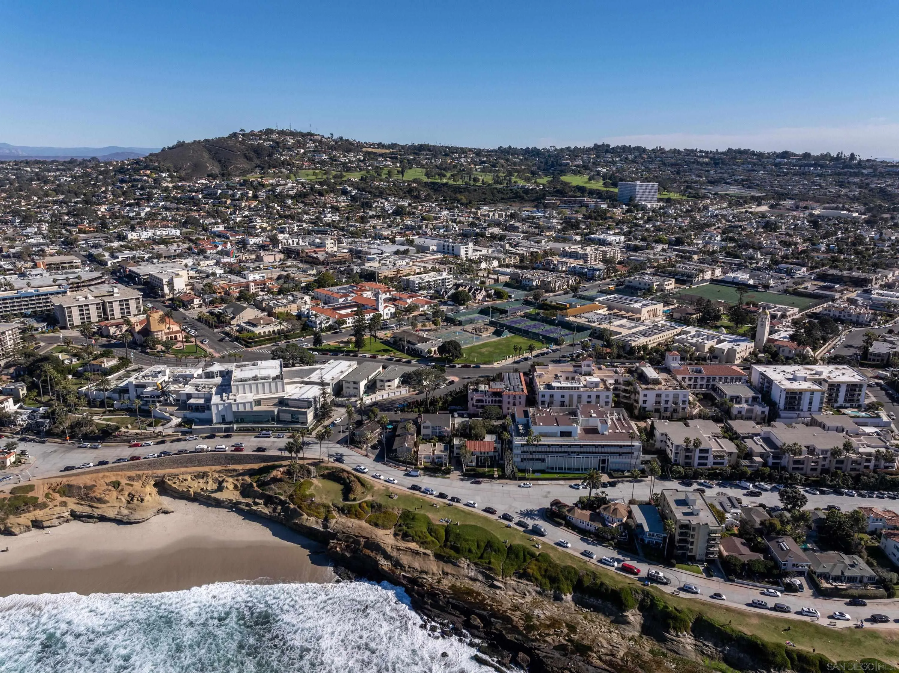 7585 Eads Avenue, Unit E La Jolla, CA 92037 - Photo 39 of 39 an aerial view of residential houses with city view