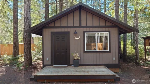 $199,500 | 80 North Kingsway South, Hoodsport, WA 98548