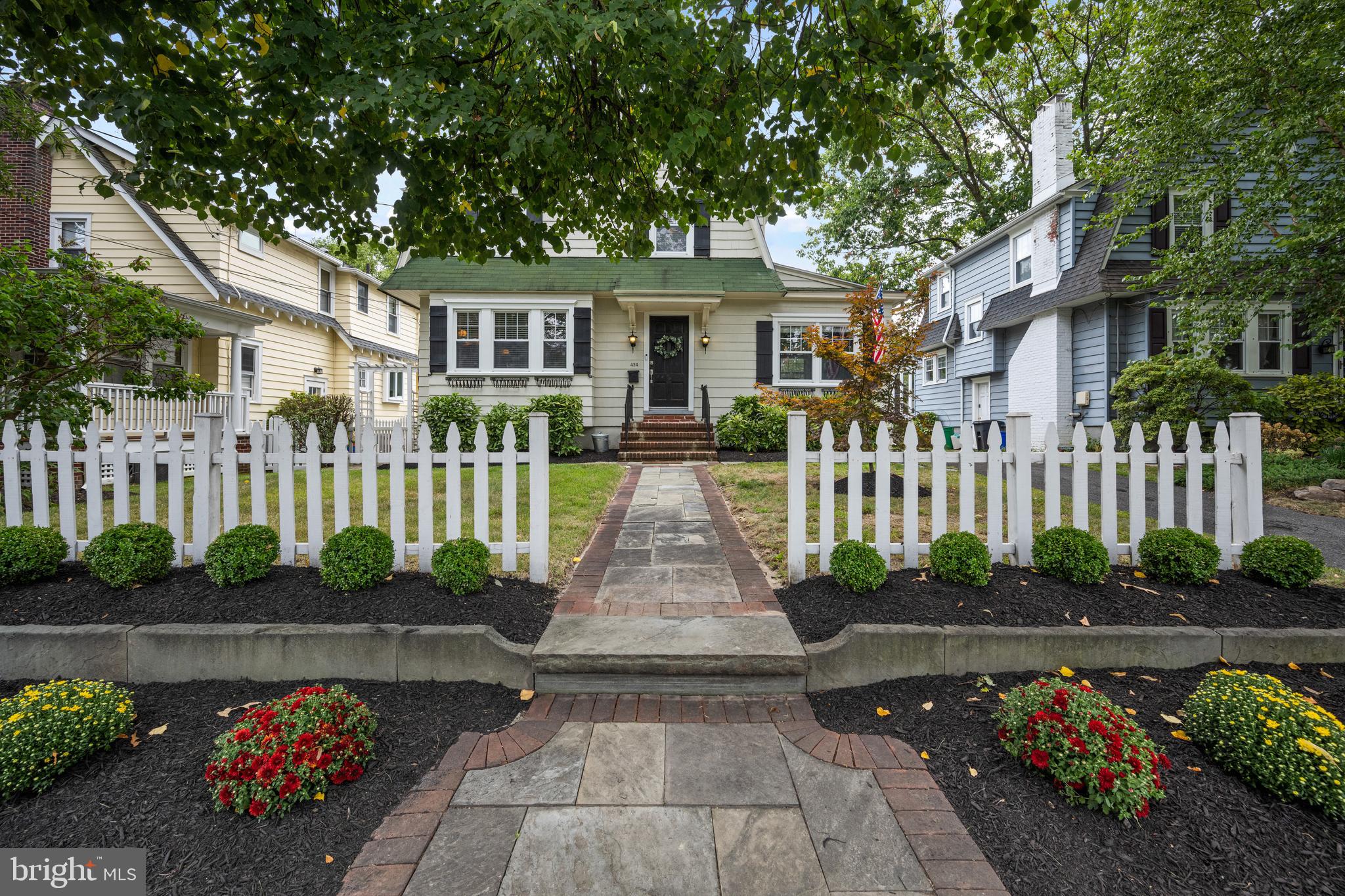 424 Maple Avenue Haddonfield, NJ 08033 - Photo 2 of 36