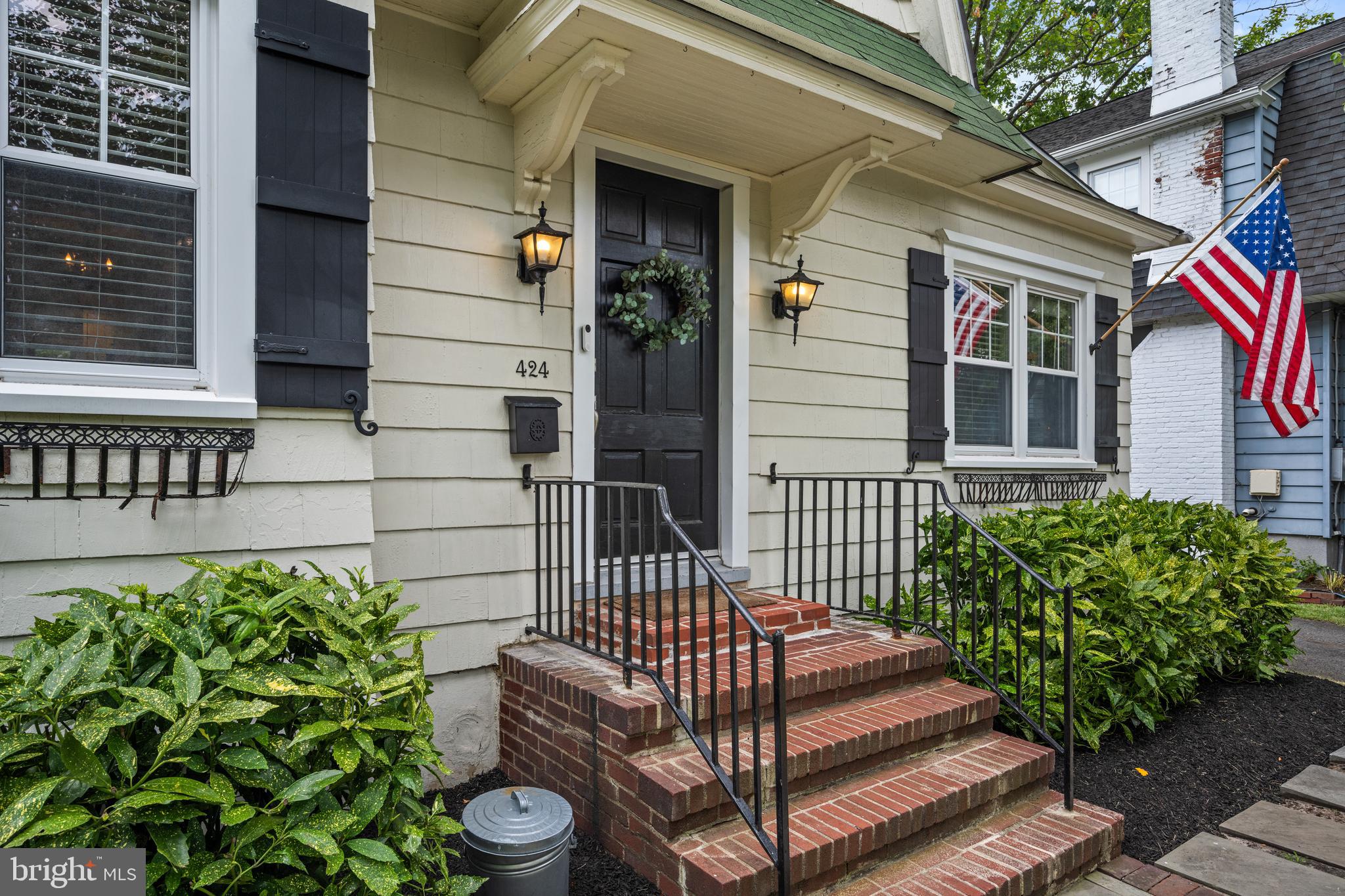 424 Maple Avenue Haddonfield, NJ 08033 - Photo 3 of 36