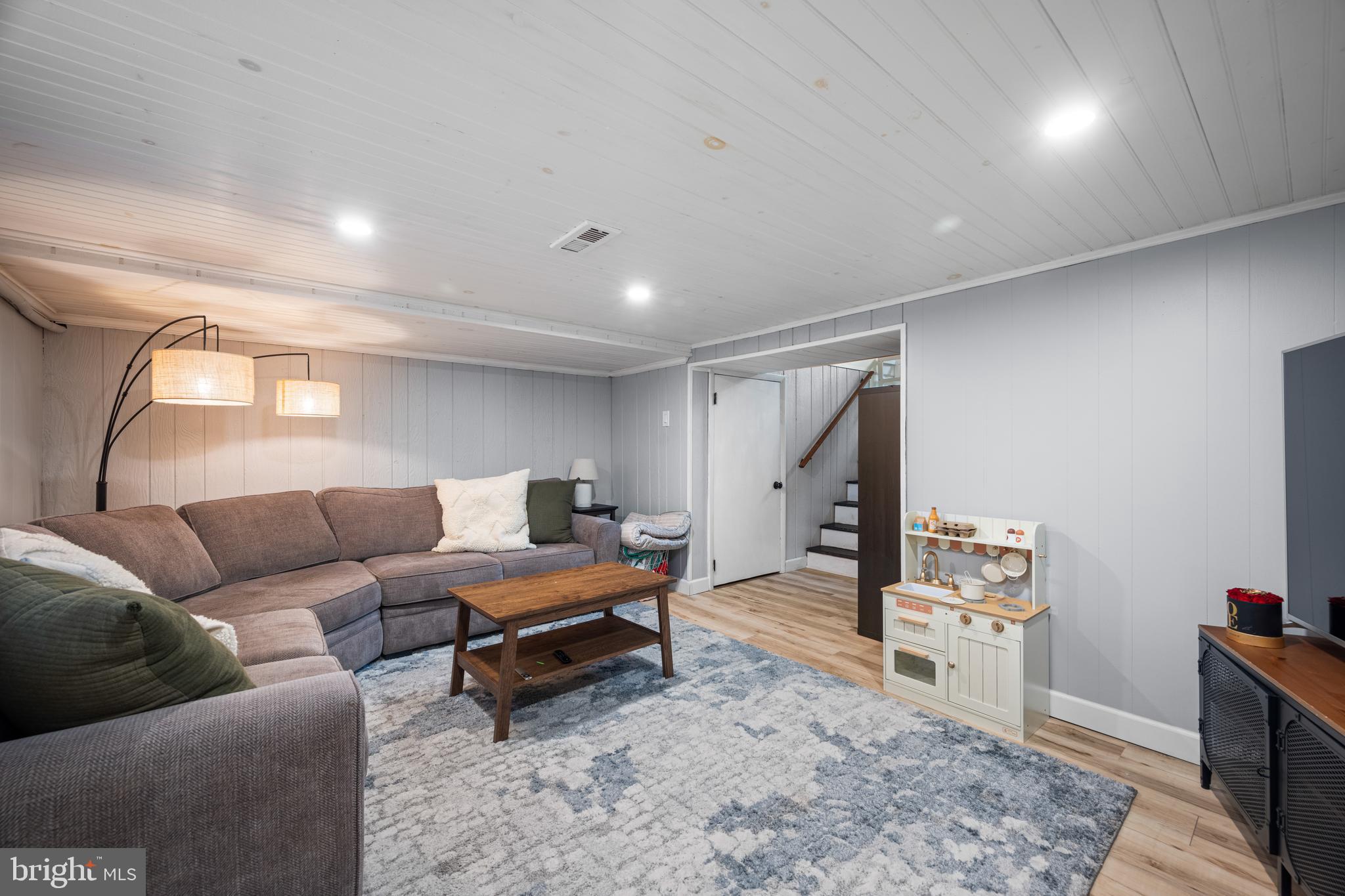 424 Maple Avenue Haddonfield, NJ 08033 - Photo 6 of 36
