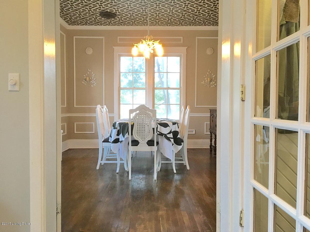 3235 Robin Road Louisville, KY 40213 - Photo 15 of 58 14