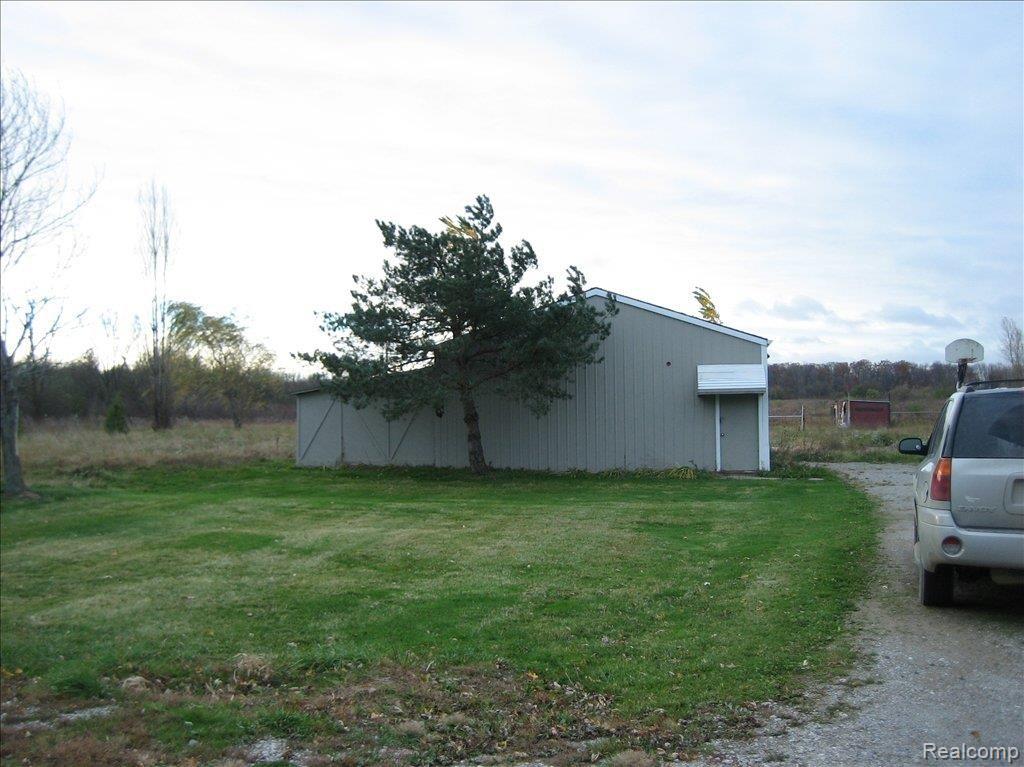 11035 Yale Road Yale, MI 48097 - Photo 16 of 20 Pole Barn