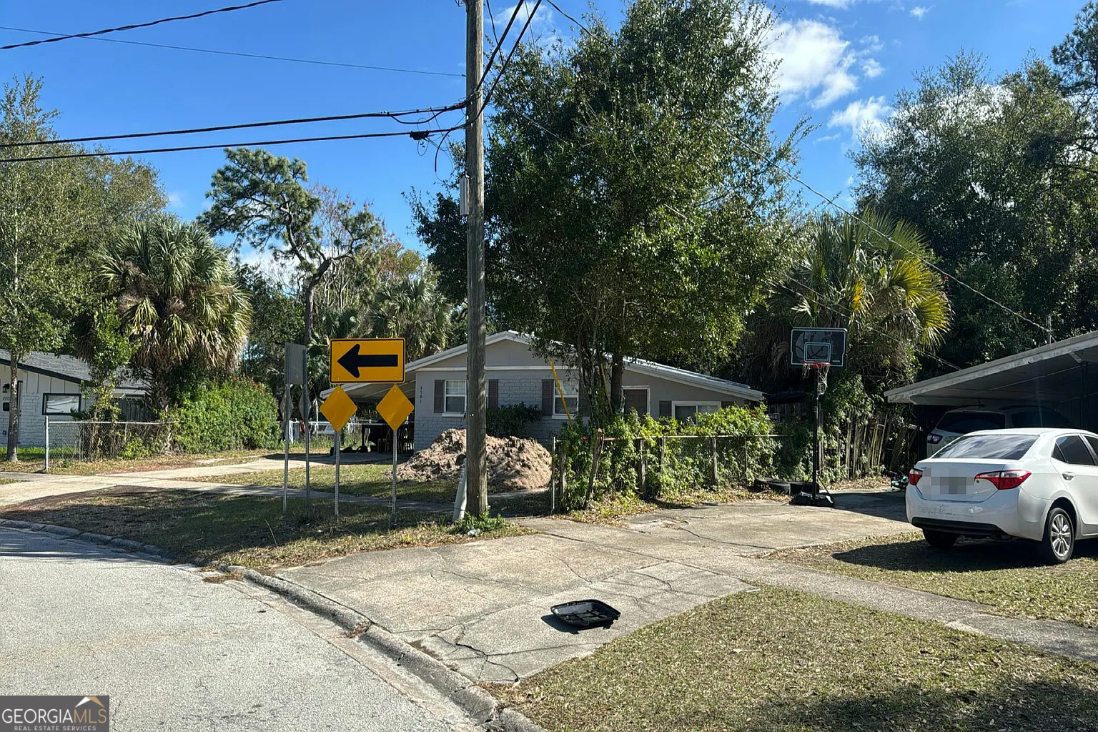 2901 Stonehurst Road East Jacksonville, FL 32277 - Photo 3 of 5