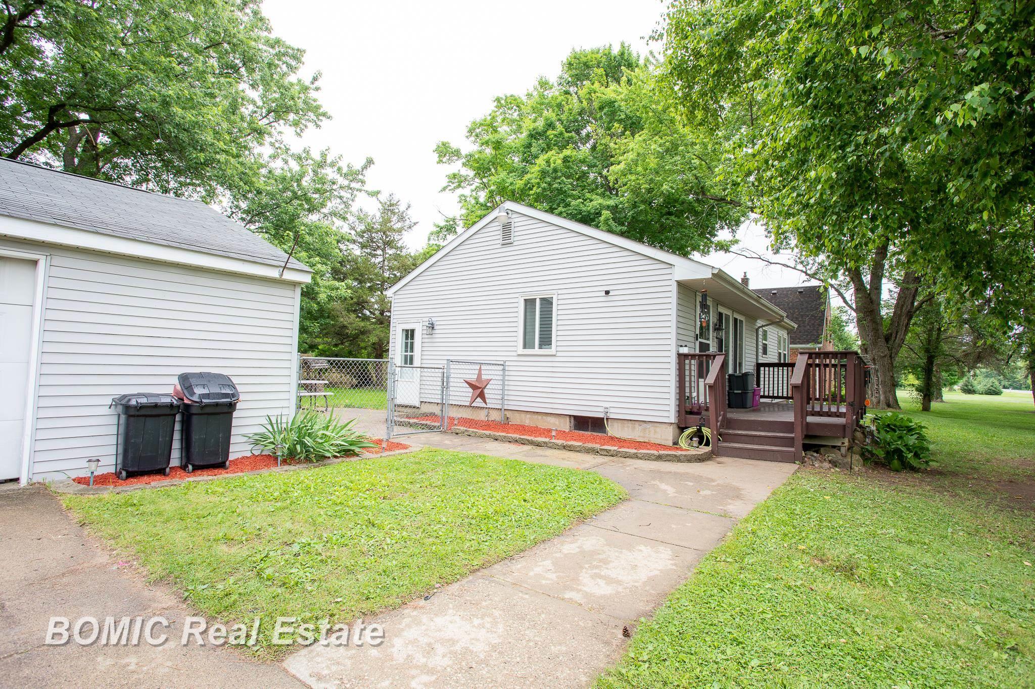 8510 North Genesee Road Mount Morris, MI 48458 - Photo 18 of 21