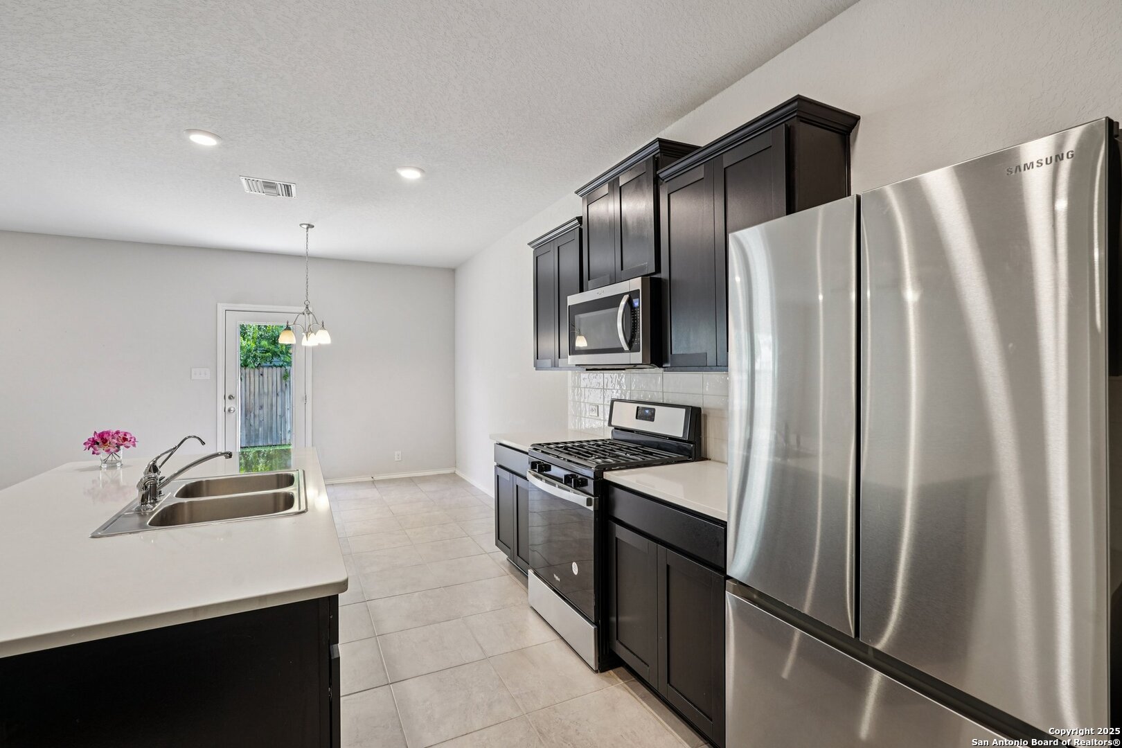 6806 Prue Road, Unit 27 San Antonio, TX 78240 - Photo 10 of 44