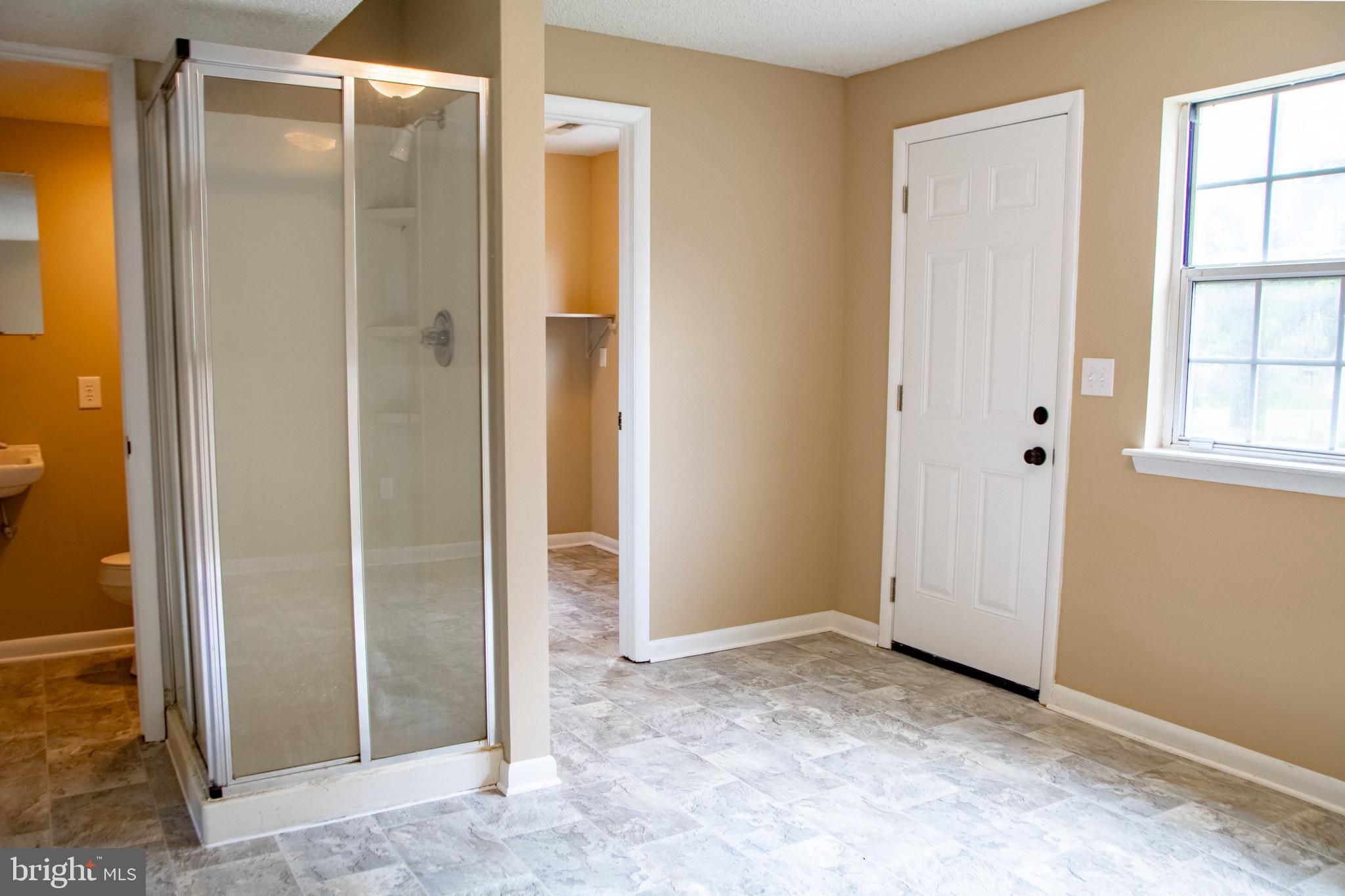 3659 Harrowgate Road York, PA 17402 - Photo 23 of 57 Gallery Image 23