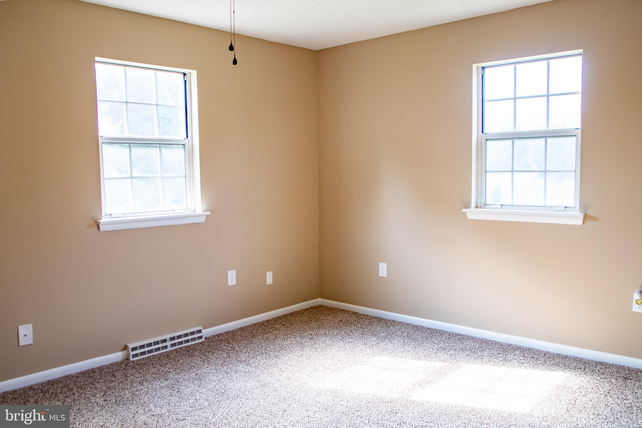 3659 Harrowgate Road York, PA 17402 - Photo 36 of 57 Gallery Image 36