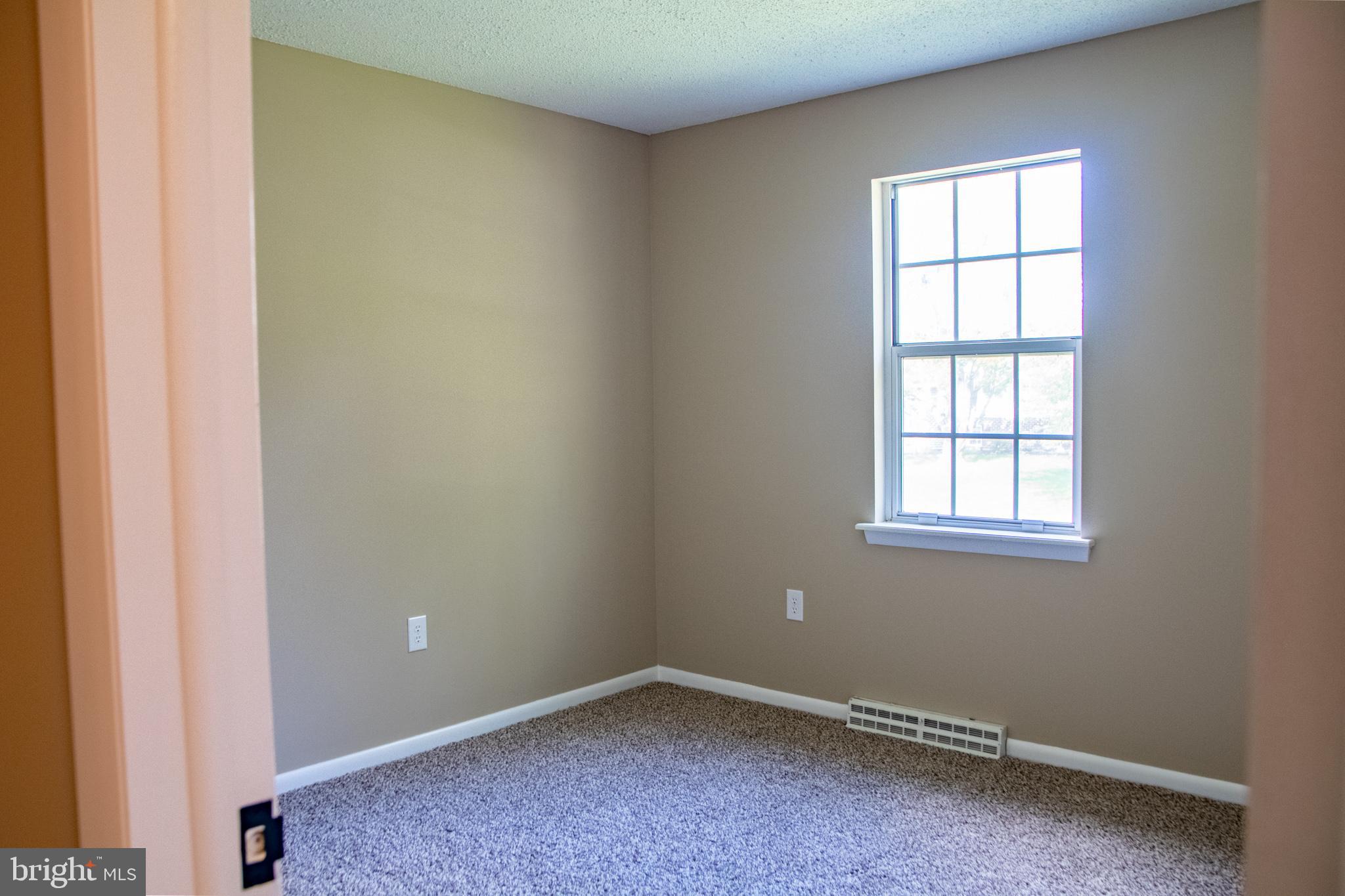 3659 Harrowgate Road York, PA 17402 - Photo 40 of 57 Gallery Image 40