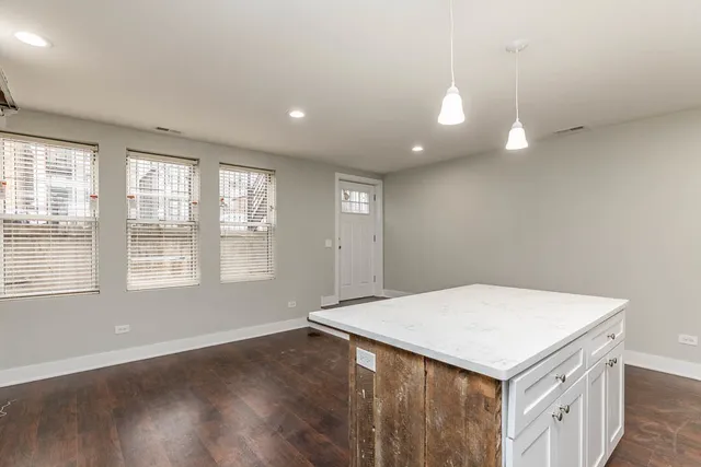 $799,000 | 2109 West 18th Place, Chicago, IL 60608