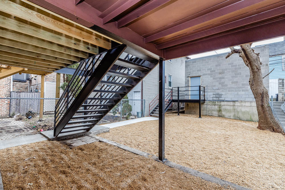 2109 West 18th Place Chicago, IL 60608 - Photo 60 of 63