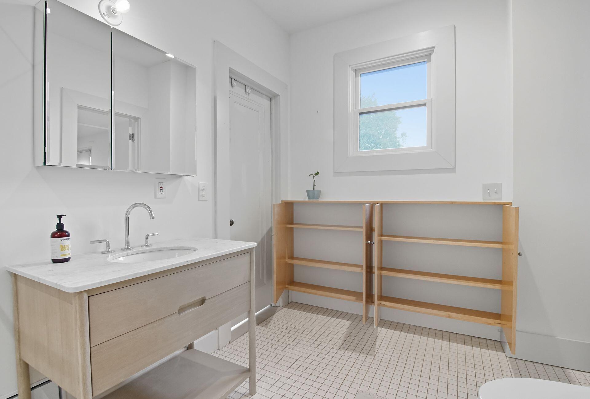 1682 Bagley Street, Unit A Detroit, MI 48216 - Photo 21 of 29 19