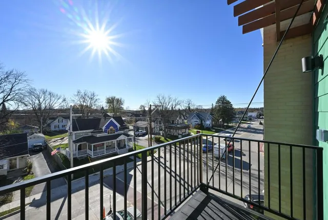 $299,900 | 500 East Main Street, Unit 301, Waterford, WI 53185