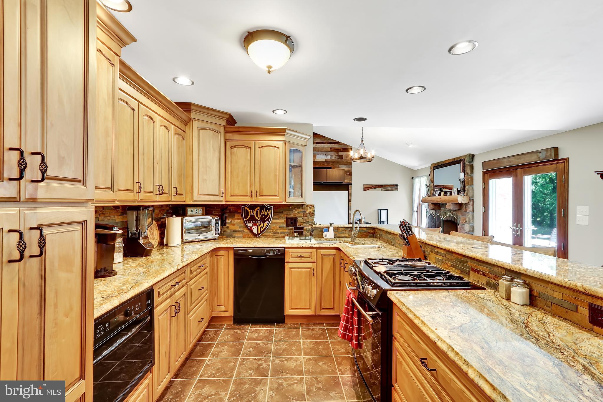 4442 Walters Hatchery Road Spring Grove, PA 17362 - Photo 7 of 26 Large Kitchen