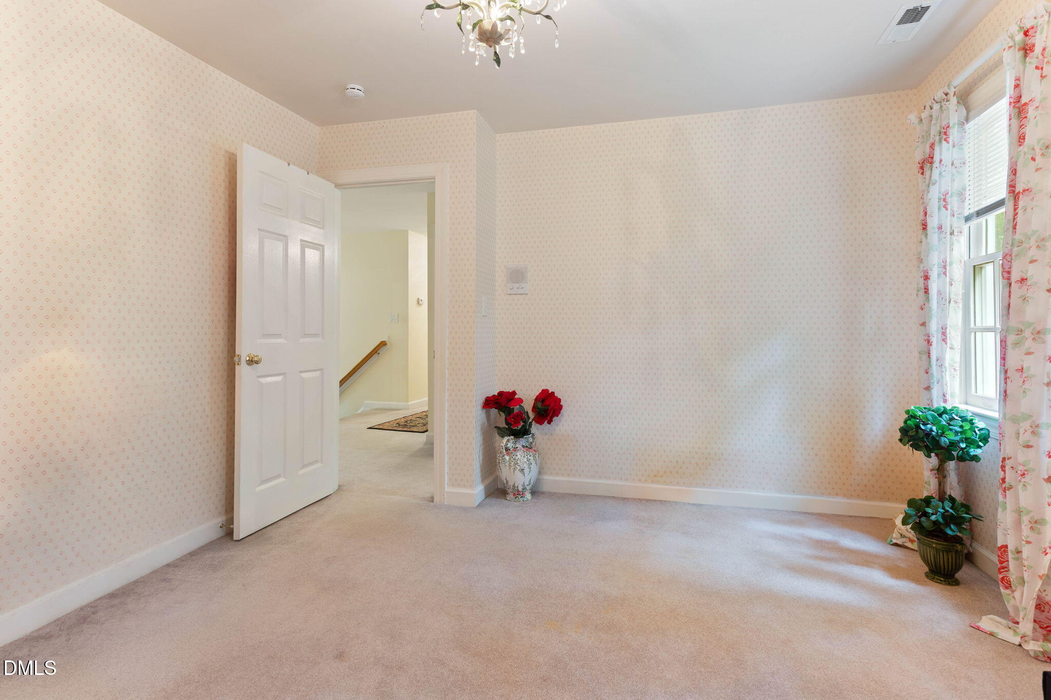 909 Oak Creek Road Raleigh, NC 27615 - Photo 29 of 61 38-web-or-mls-IMG_4571 FIXED