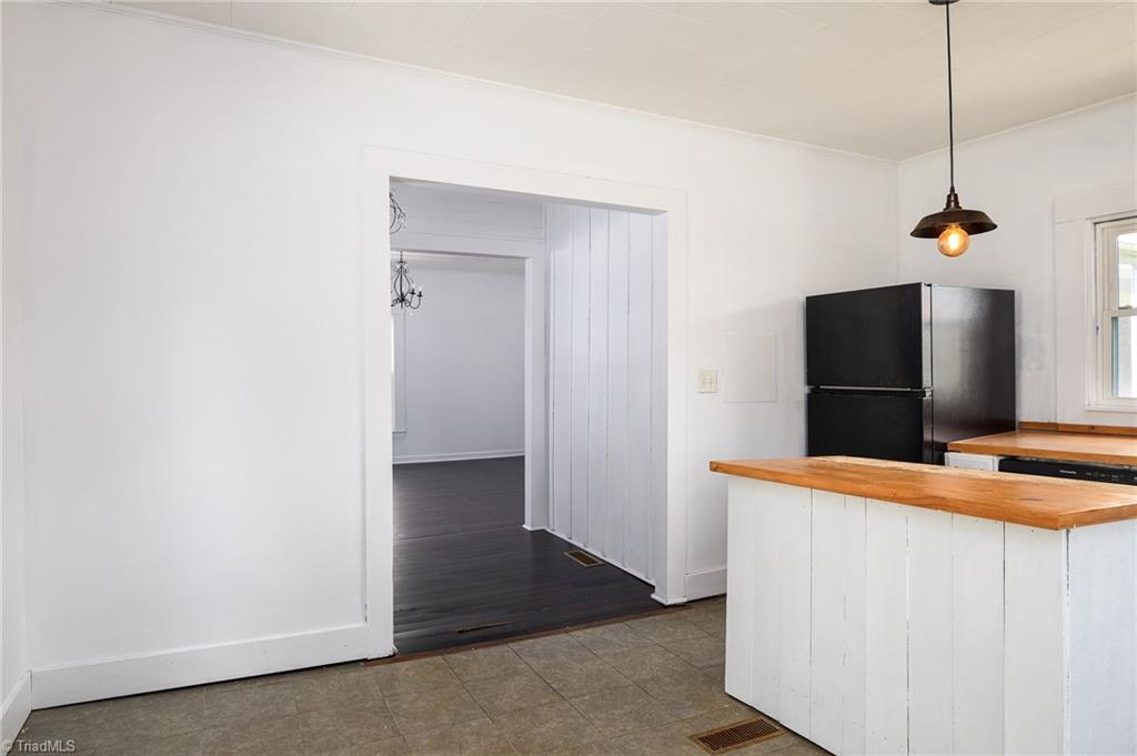 17 Hackney Street Lexington, NC 27292 - Photo 9 of 20