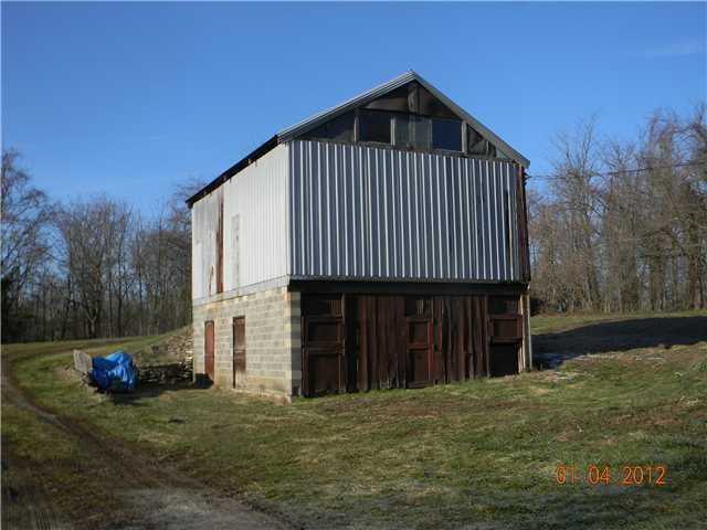 2607 Freedom Road Spencer, IN 47460 - Photo 3 of 10
