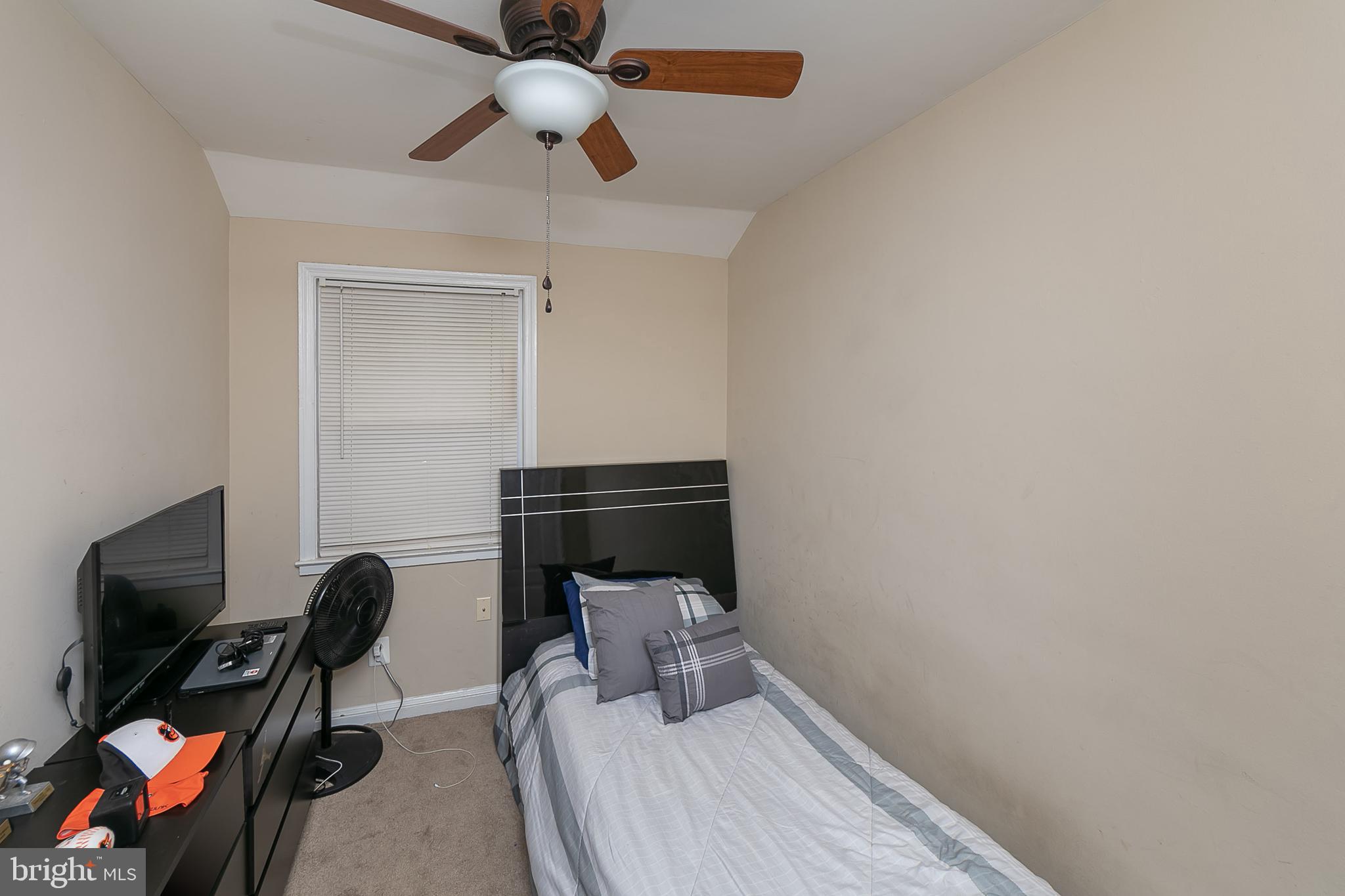 1641 Ramblewood Road Baltimore, MD 21239 - Photo 17 of 30