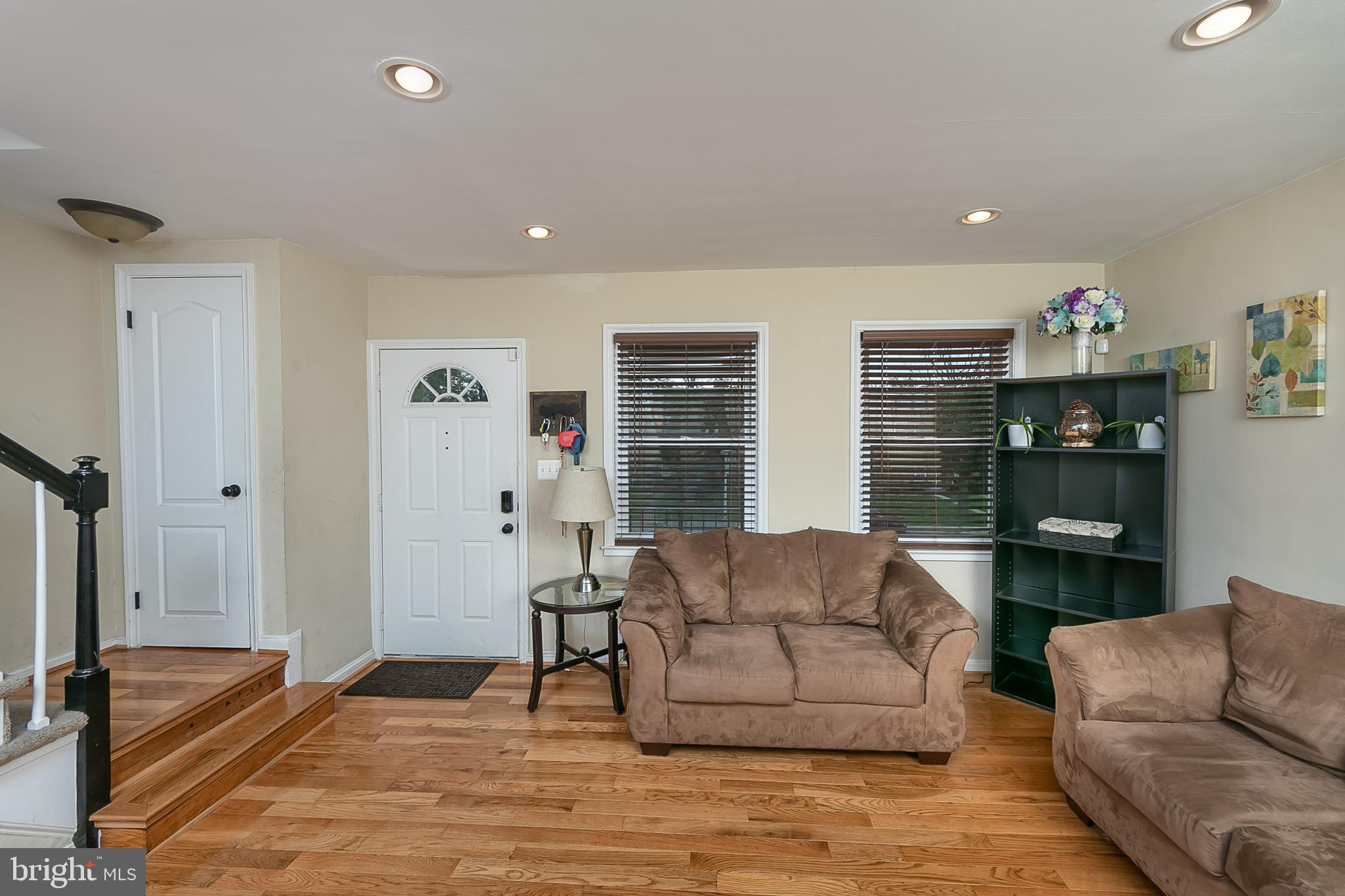 1641 Ramblewood Road Baltimore, MD 21239 - Photo 3 of 30