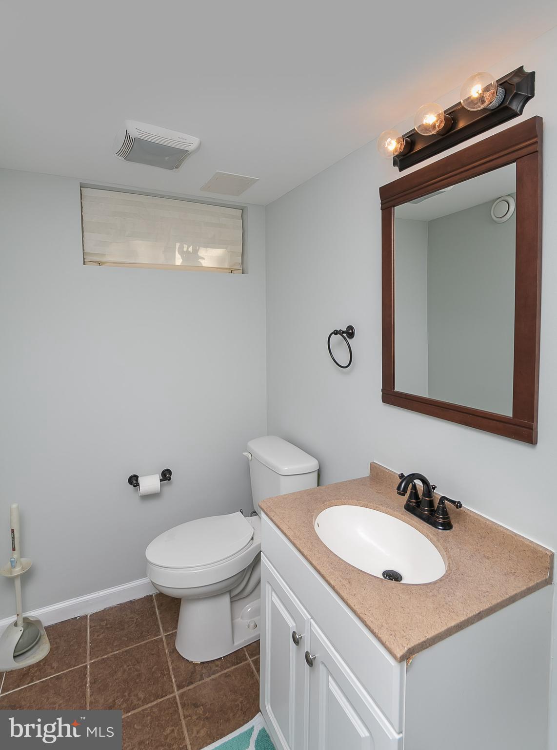 1641 Ramblewood Road Baltimore, MD 21239 - Photo 27 of 30
