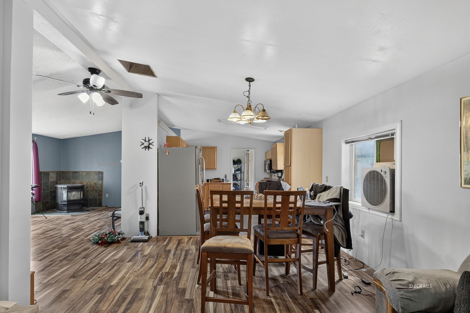 138 Springfield Parkway Spring Creek, NV 89815 - Photo 12 of 27