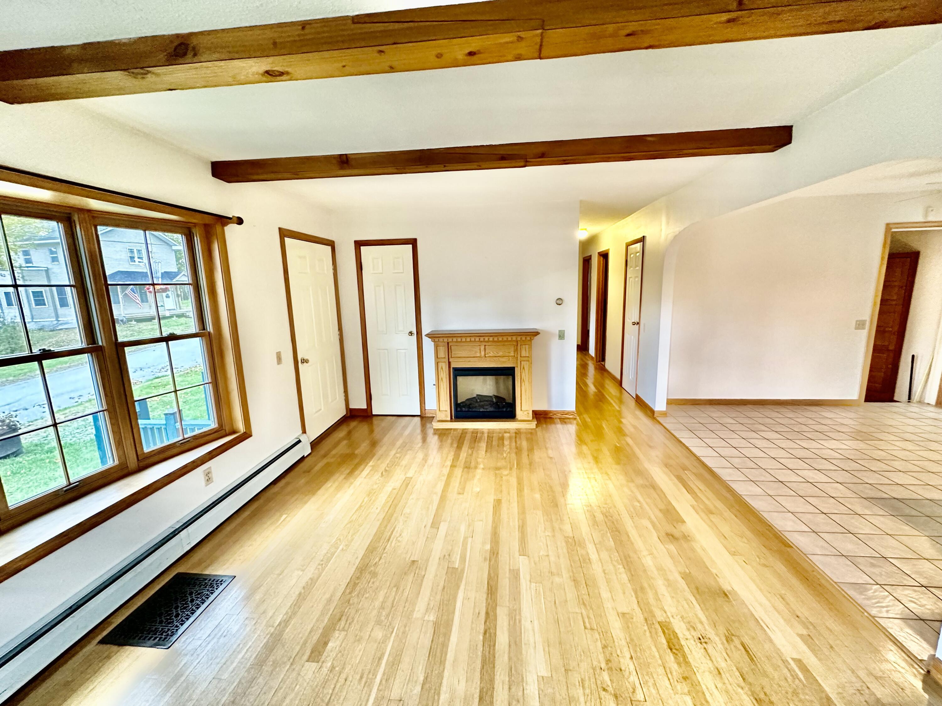 65 Maple Street Dexter, ME 04930 - Photo 7 of 27 Living Room