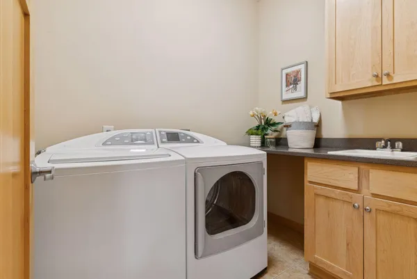 $550,000 | 4185 Yuma Lane North, Plymouth, MN 55446