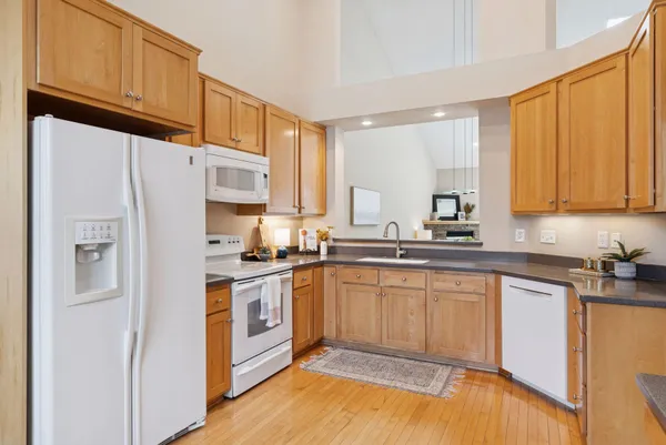 $550,000 | 4185 Yuma Lane North, Plymouth, MN 55446