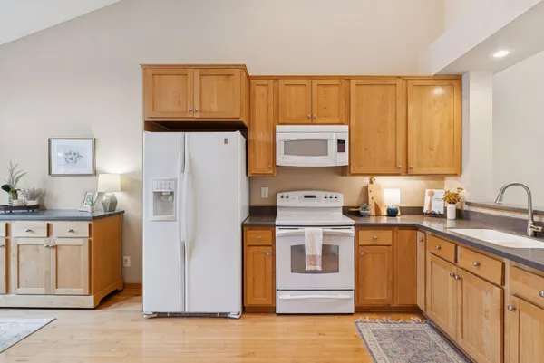 $550,000 | 4185 Yuma Lane North, Plymouth, MN 55446