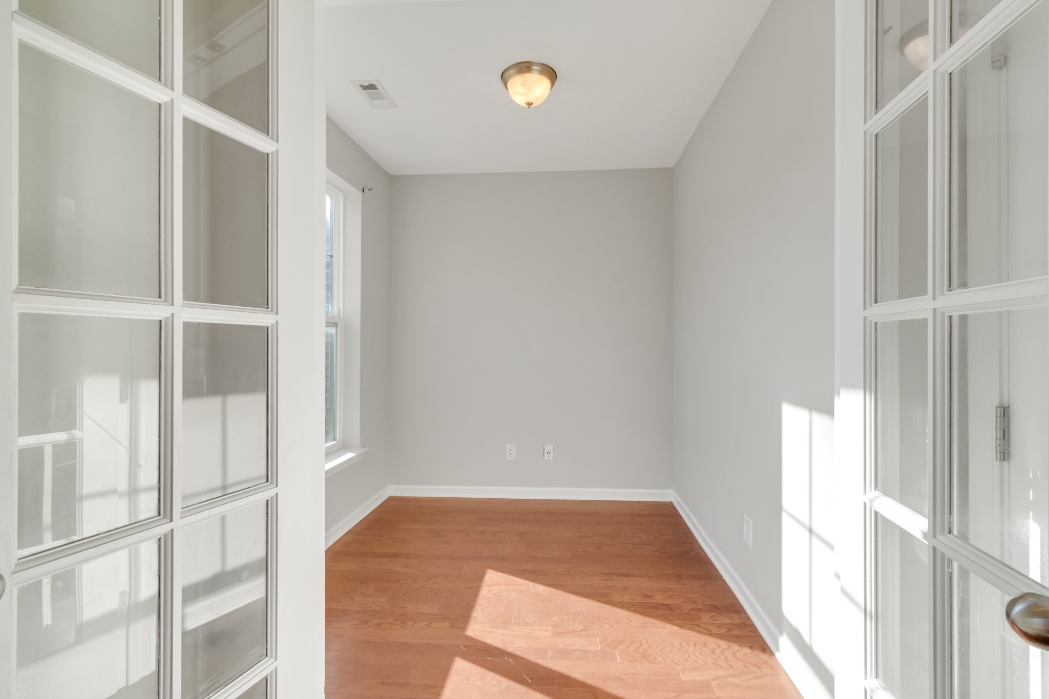 144 Ramsden Avenue La Vergne, TN 37086 - Photo 3 of 25