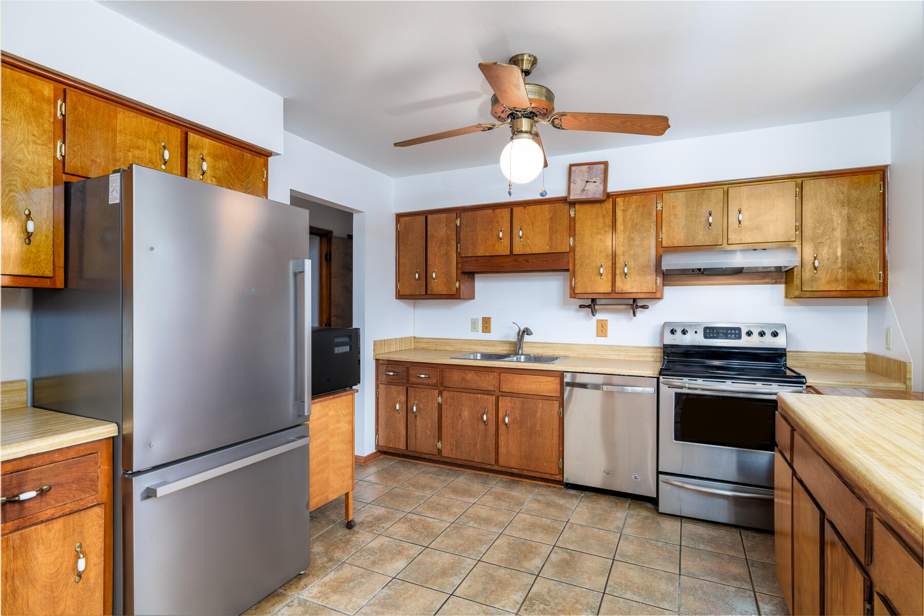 3856 Bower Road Roanoke, VA 24018 - Photo 3 of 35 3856_Bower Road_Web-1