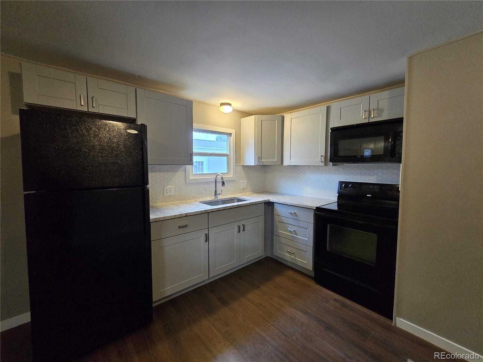 262 Marble Circle Golden, CO 80401 - Photo 3 of 19