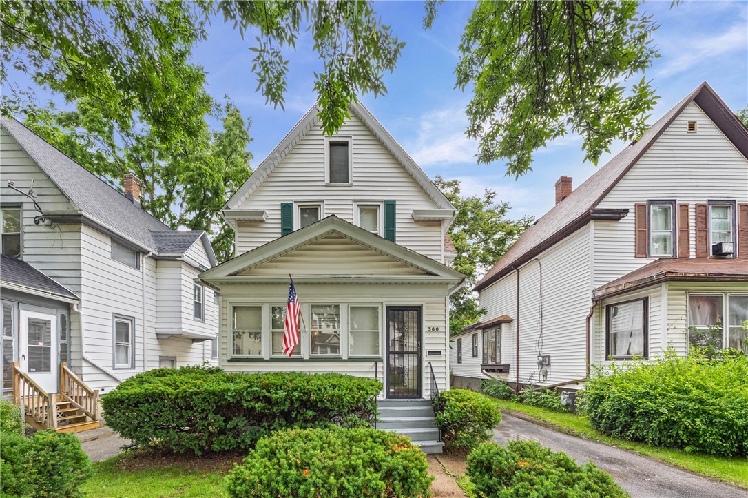380 Sawyer Street Rochester, NY 14619 - Photo 1 of 36