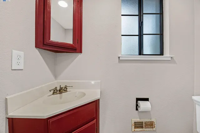 $1,010,000 | 1116 Vista Point Lane, Concord, CA 94521