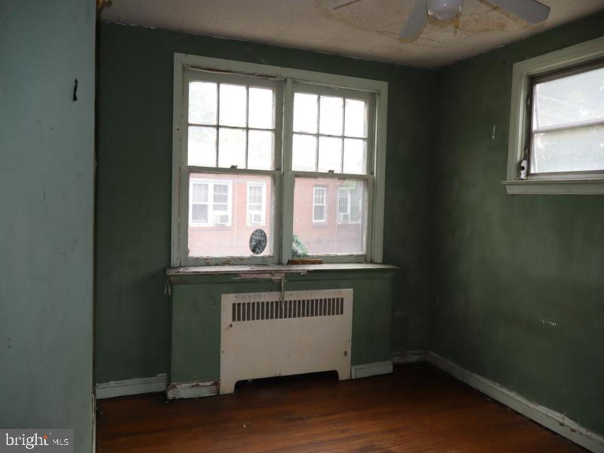 323 North Maple Avenue Lansdowne, PA 19050 - Photo 13 of 16