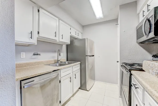 $65,000 | 6001 Reims Road, Unit 1101, Houston, TX 77036