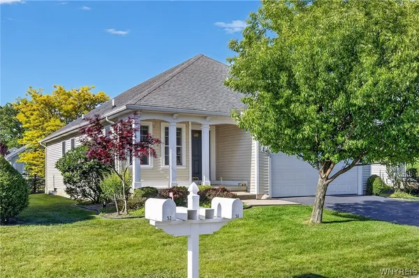 $379,000 | 56 Mayfield Drive, West Seneca, NY 14224
