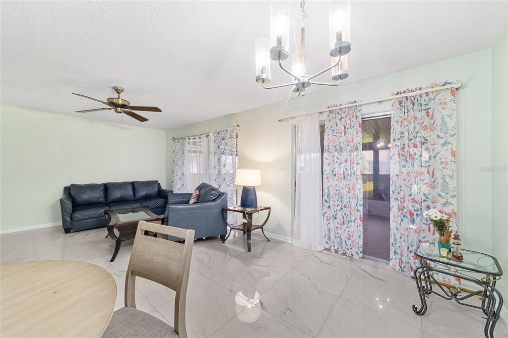15083 Southwest 43rd Terrace Road Ocala, FL 34473 - Photo 3 of 33