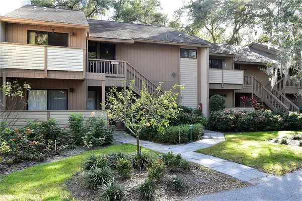 $2,000 | 1680 Brookhouse Circle, Unit BR209, Sarasota, FL 34231