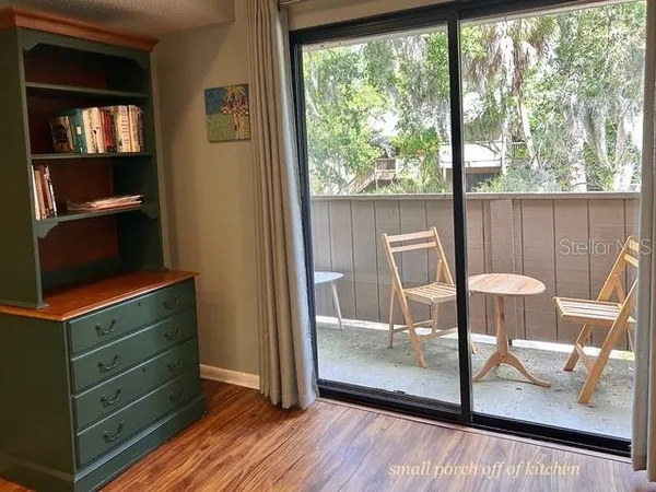 $2,000 | 1680 Brookhouse Circle, Unit BR209, Sarasota, FL 34231