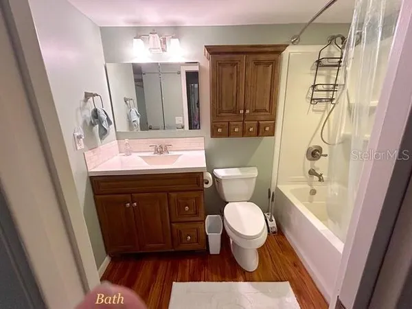 $2,000 | 1680 Brookhouse Circle, Unit BR209, Sarasota, FL 34231