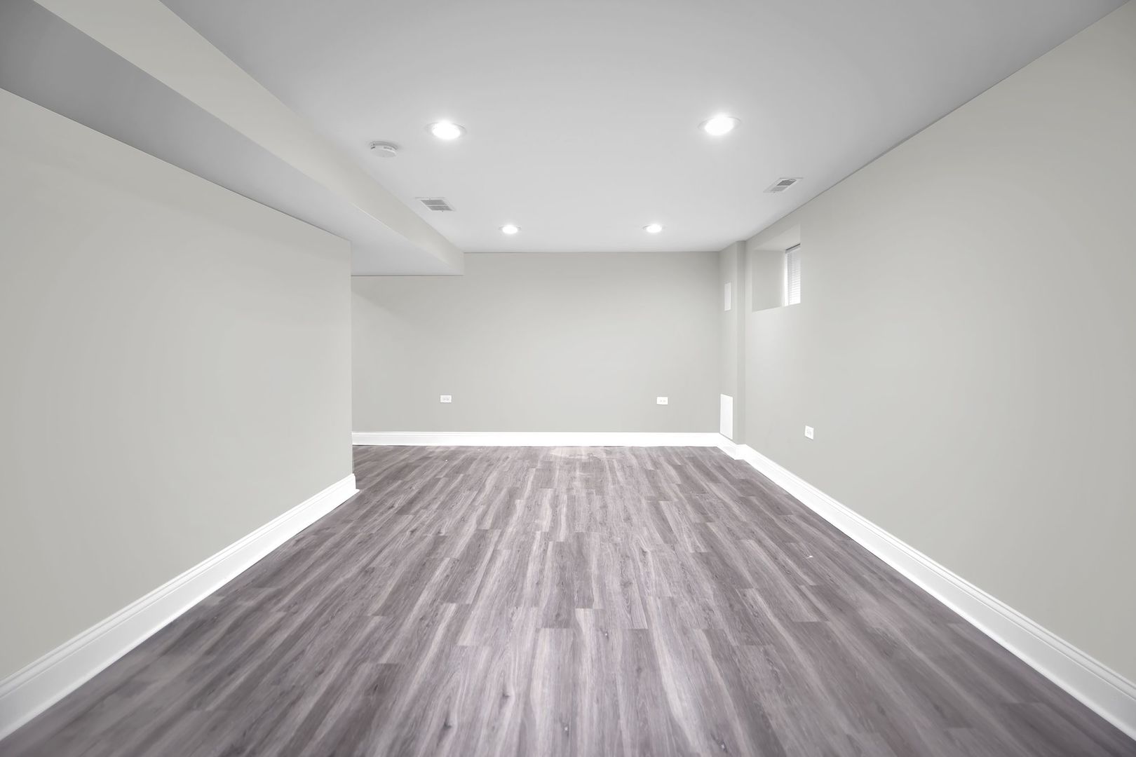 5219 West Monroe Street Chicago, IL 60644 - Photo 21 of 23 a view of empty room with wooden floor