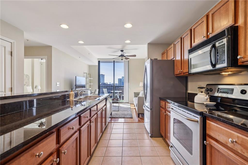 3040 Peachtree Road Northwest, Unit 606 Atlanta, GA 30305 - Photo 8 of 39