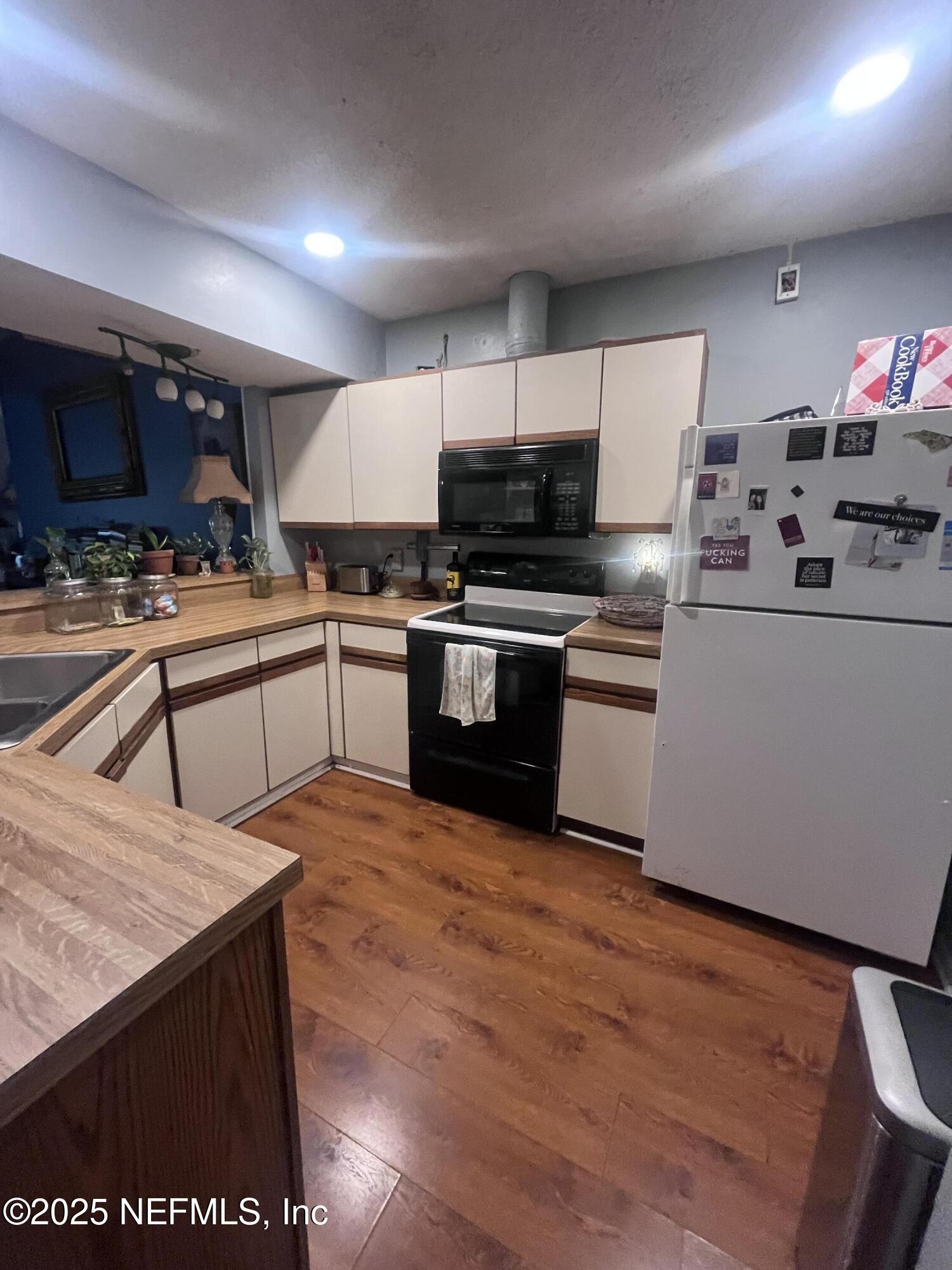 3801 Crown Point Road, Unit 3114 Jacksonville, FL 32257 - Photo 10 of 23 IMG_5906