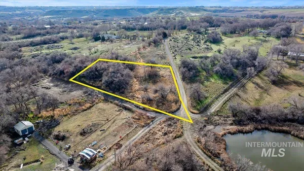 $100,000 | 1152 East 4325 Street, Buhl, ID 83316