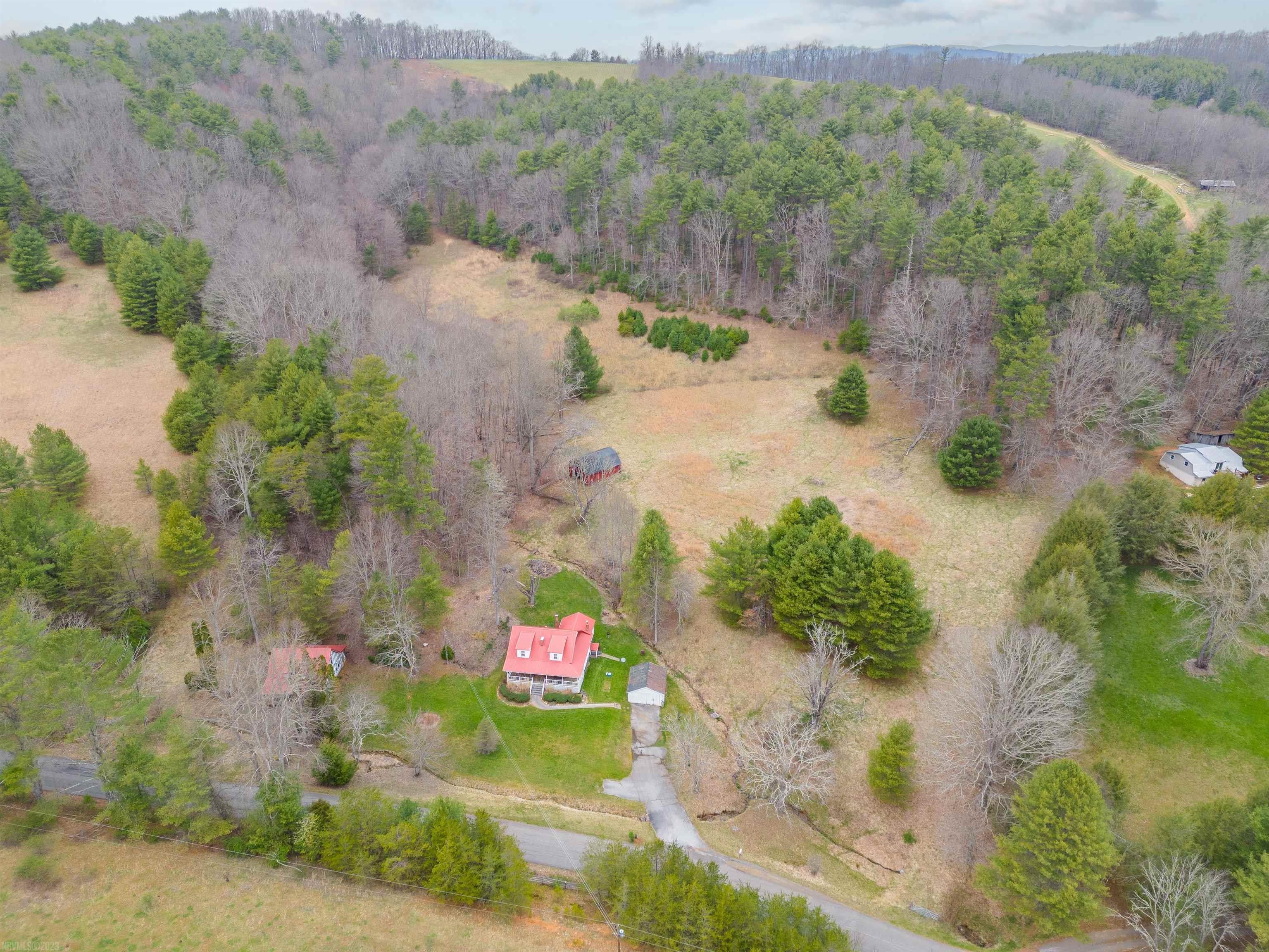413 Silver Leaf Road Dugspur, VA 24325 - Photo 92 of 103 Gallery Image 92